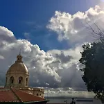 Alojamento de Acomodação e Pequeno-almoço Casa Dell'arte Club House 4*
