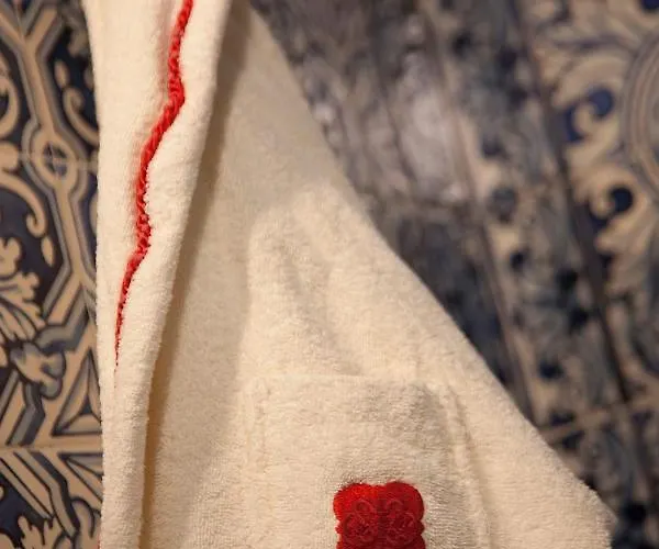 Casa Dell'arte Club House Oda ve Kahvaltı 4*